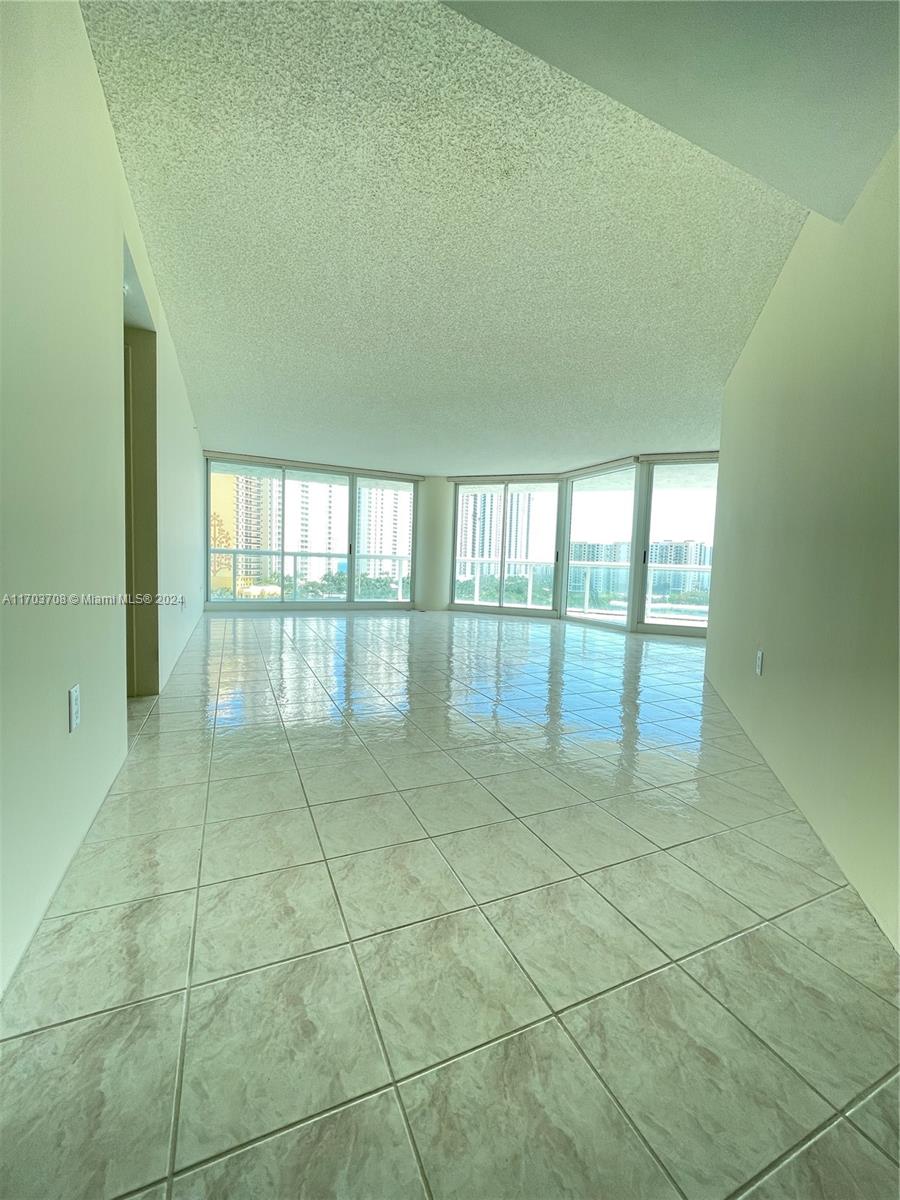 16400 Collins Ave #843, Sunny Isles Beach, Florida image 2