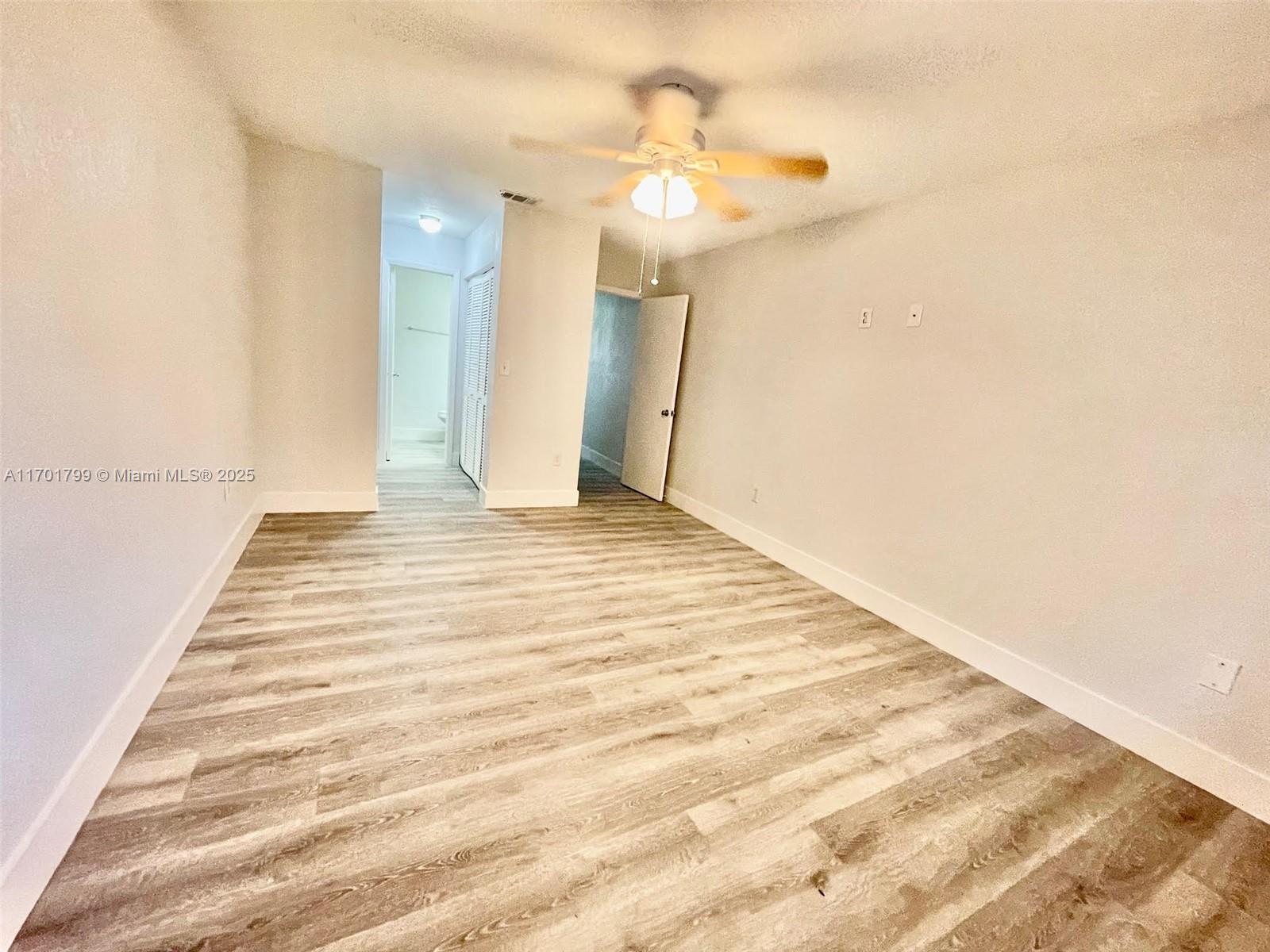 Residential, Miami, Florida image 23