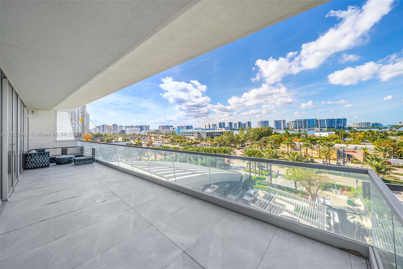 18501 Collins Ave #501, Sunny Isles Beach, Florida image 39