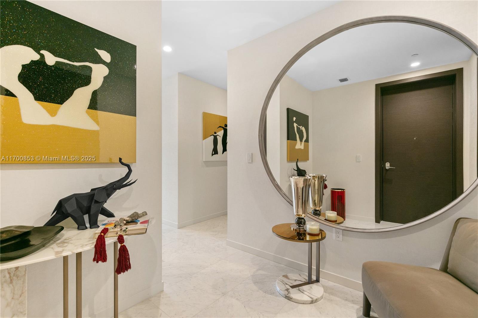 1000 Brickell Plz #PH5608, Miami FL 33131
