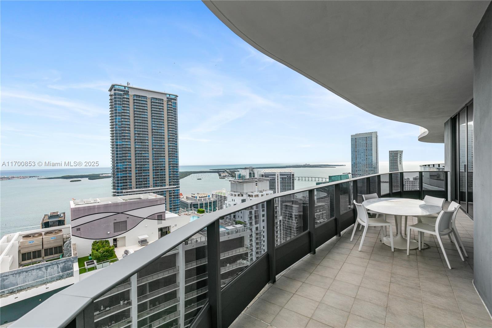 1000 Brickell Plz #PH5608, Miami FL 33131