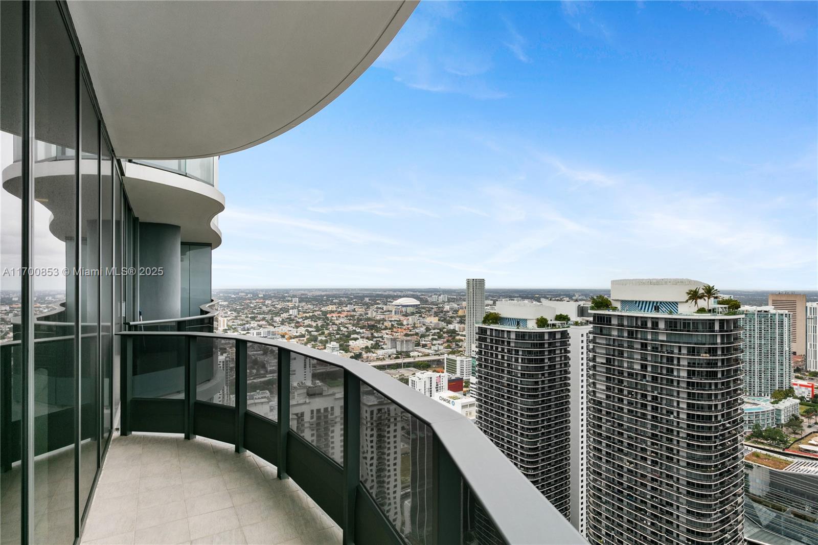1000 Brickell Plz #PH5608, Miami FL 33131