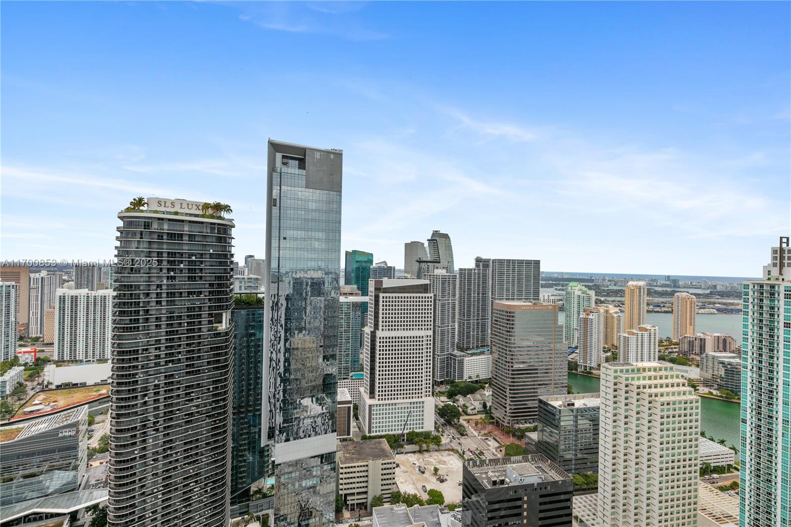 1000 Brickell Plz #PH5608, Miami FL 33131