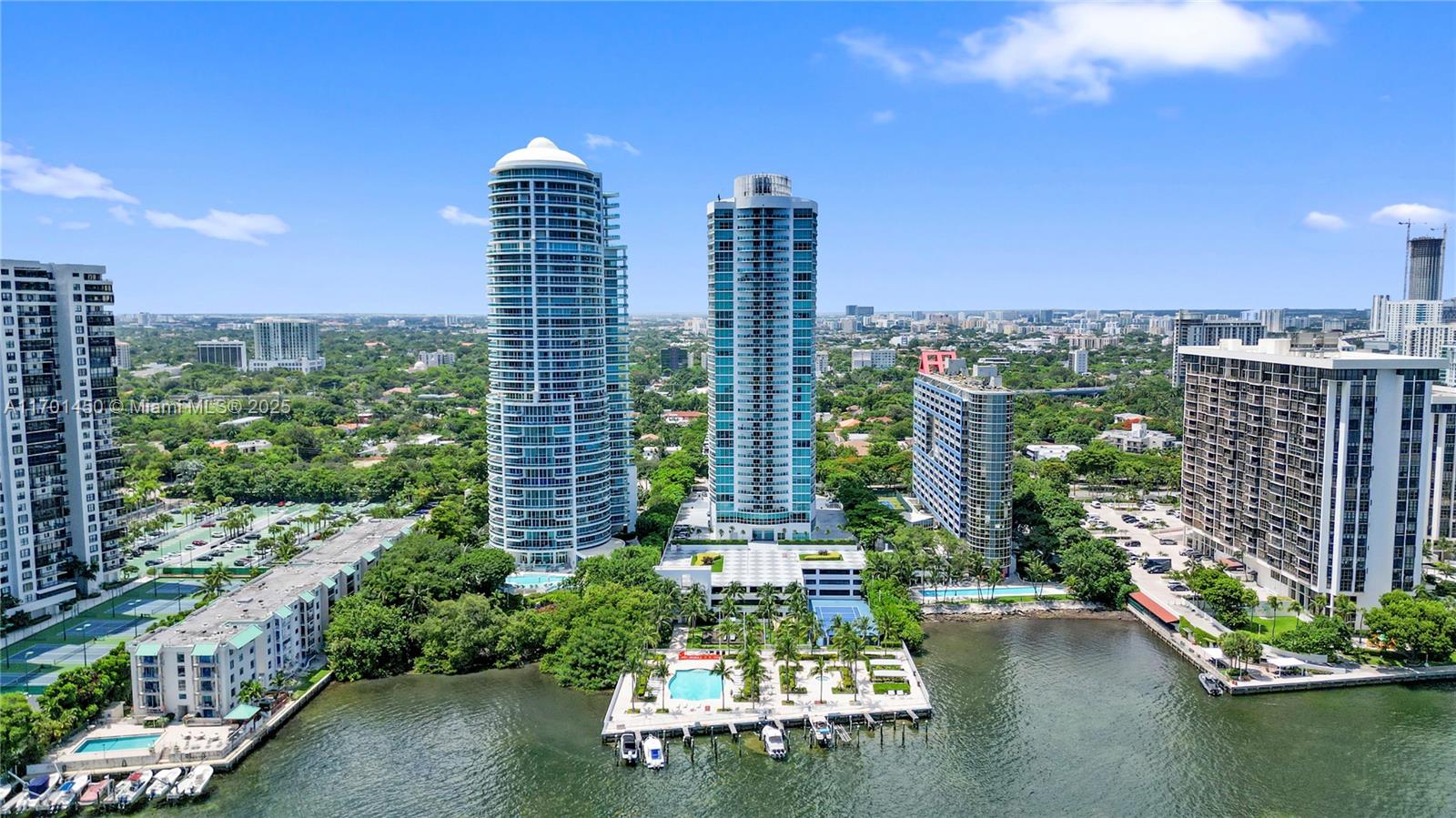 2101 Brickell Ave #2707, Miami FL 33129