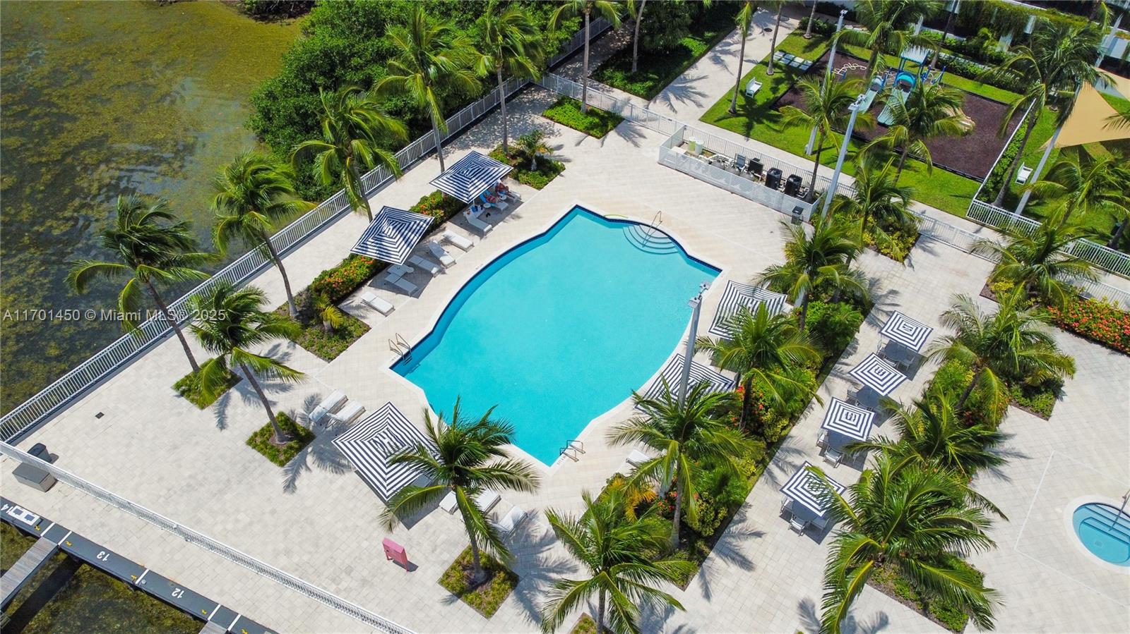 2101 Brickell Ave #2707, Miami FL 33129