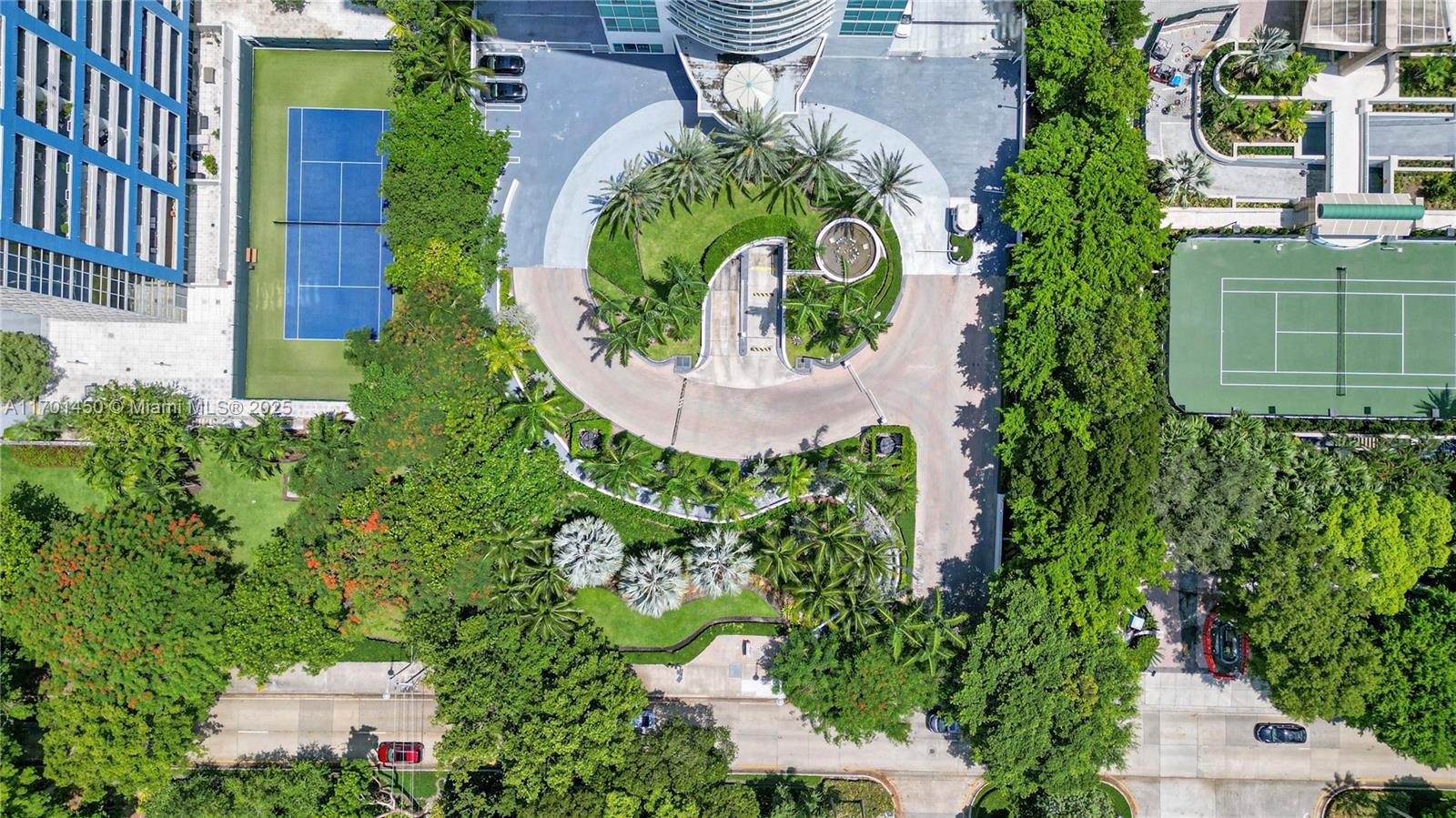 2101 Brickell Ave #2707, Miami FL 33129