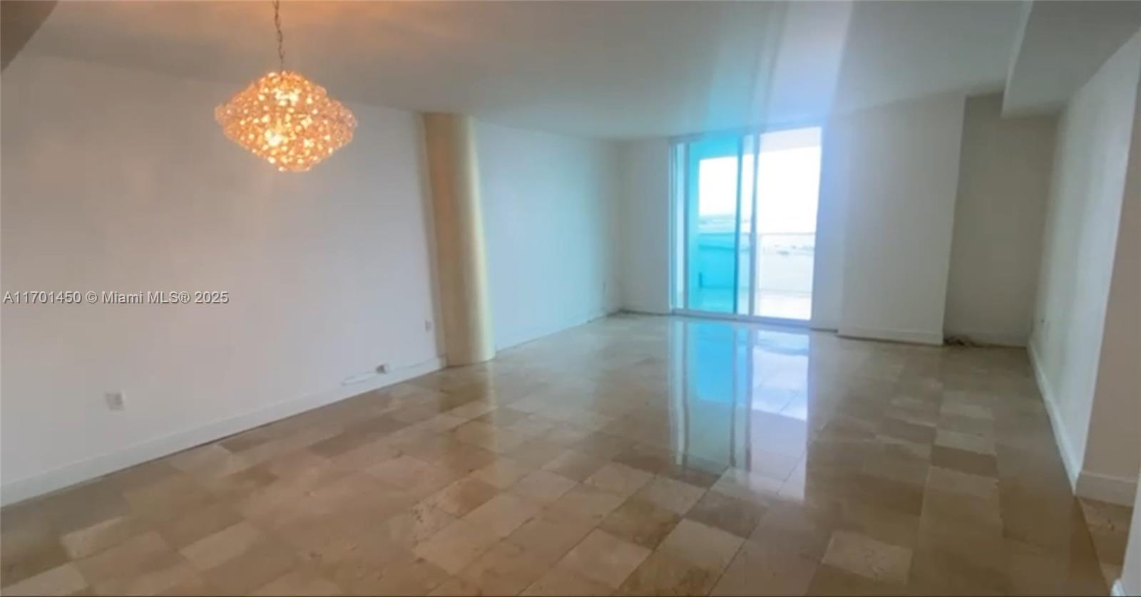 2101 Brickell Ave #2707, Miami FL 33129