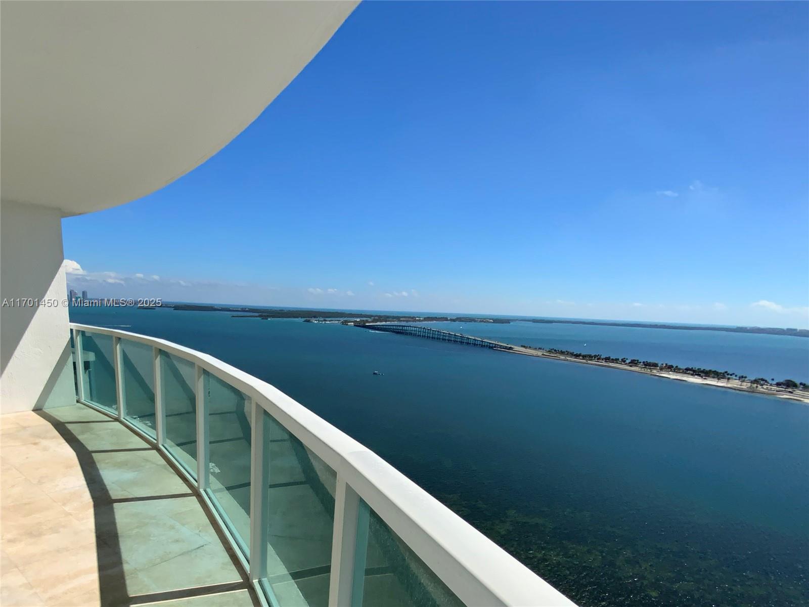 2101 Brickell Ave #2707, Miami FL 33129