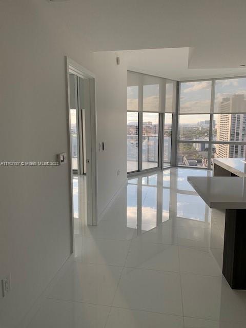 851 NE 1st Ave #1704, Miami FL 33132