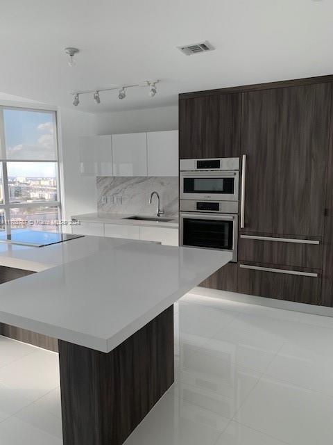 851 NE 1st Ave #1704, Miami FL 33132
