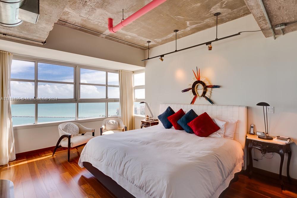 400 S Pointe Dr #2404, Miami Beach FL 33139