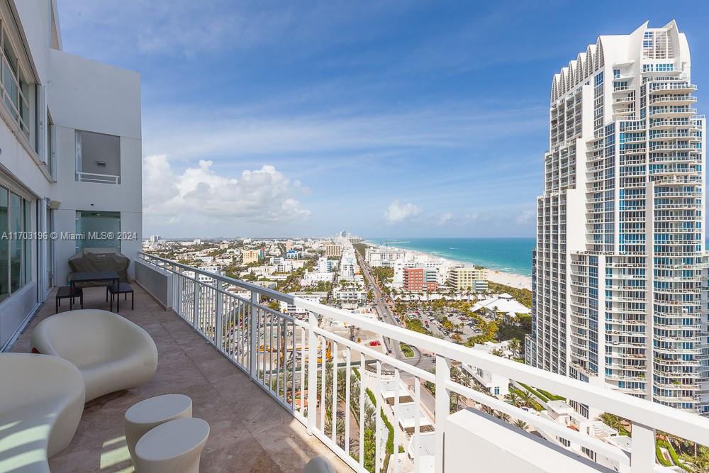 400 S Pointe Dr #2404, Miami Beach FL 33139