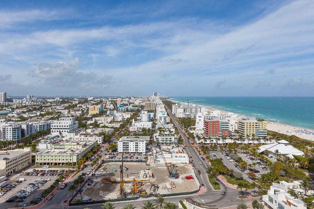 400 S Pointe Dr #2404, Miami Beach FL 33139