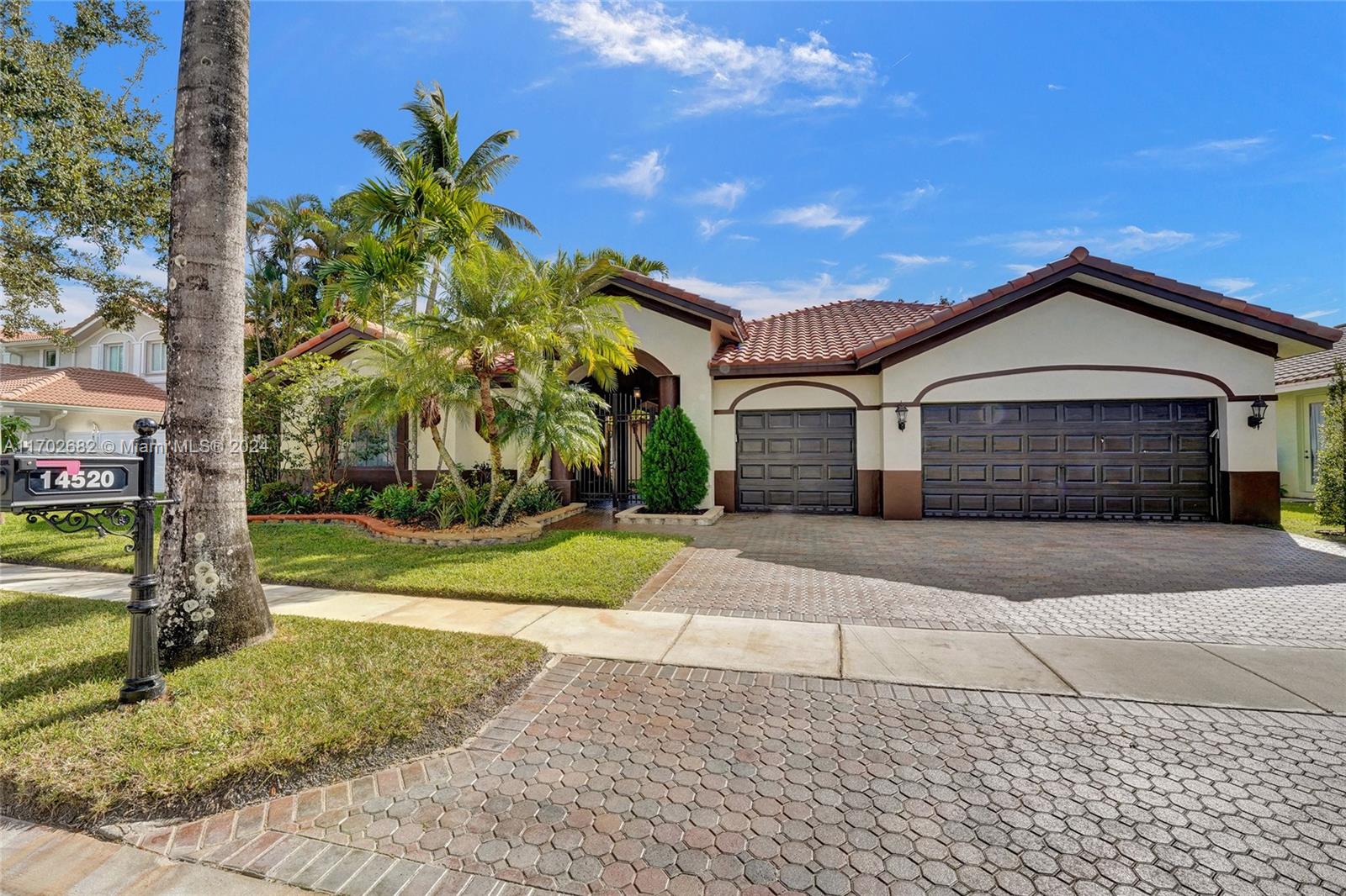 14520 SW 37th St, Miramar, Florida image 2