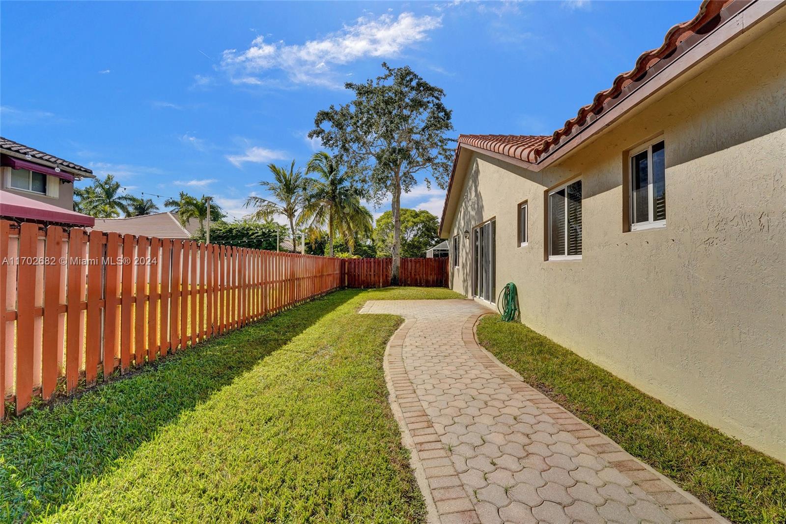 14520 SW 37th St, Miramar, Florida image 38