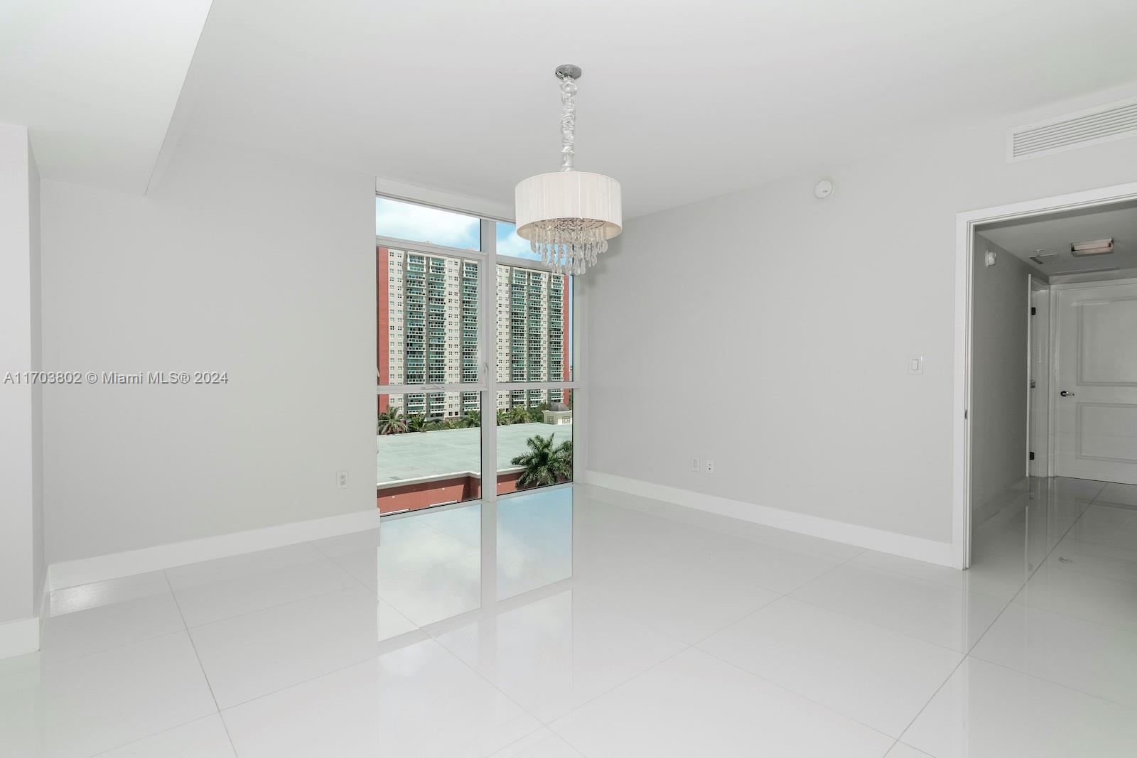 400 Sunny Isles Blvd #919, Sunny Isles Beach, Florida image 17