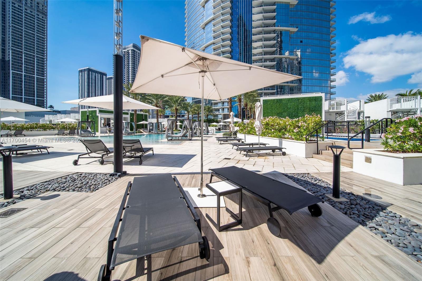 851 NE 1st Ave #4211, Miami FL 33132