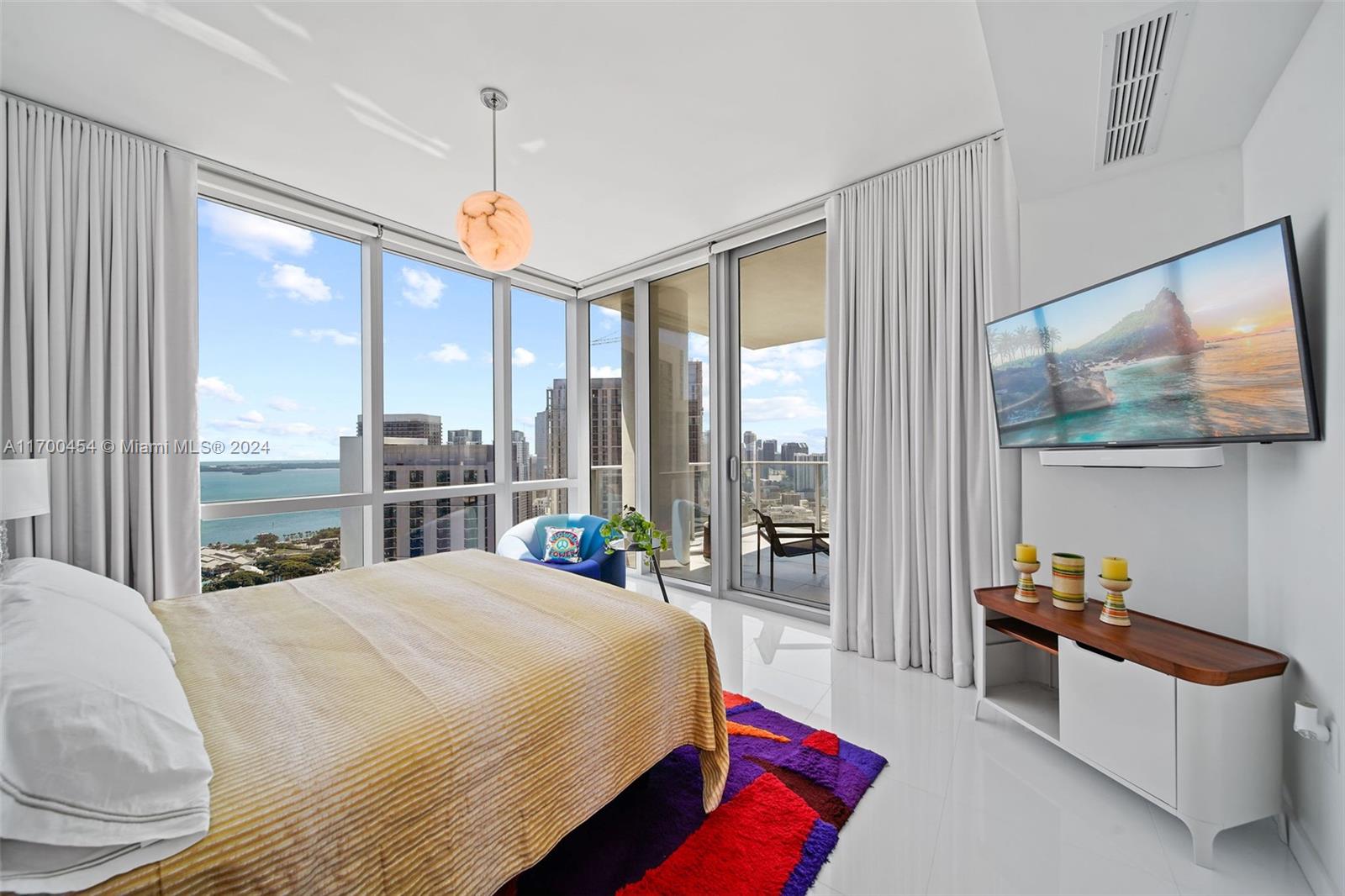 851 NE 1st Ave #4211, Miami FL 33132