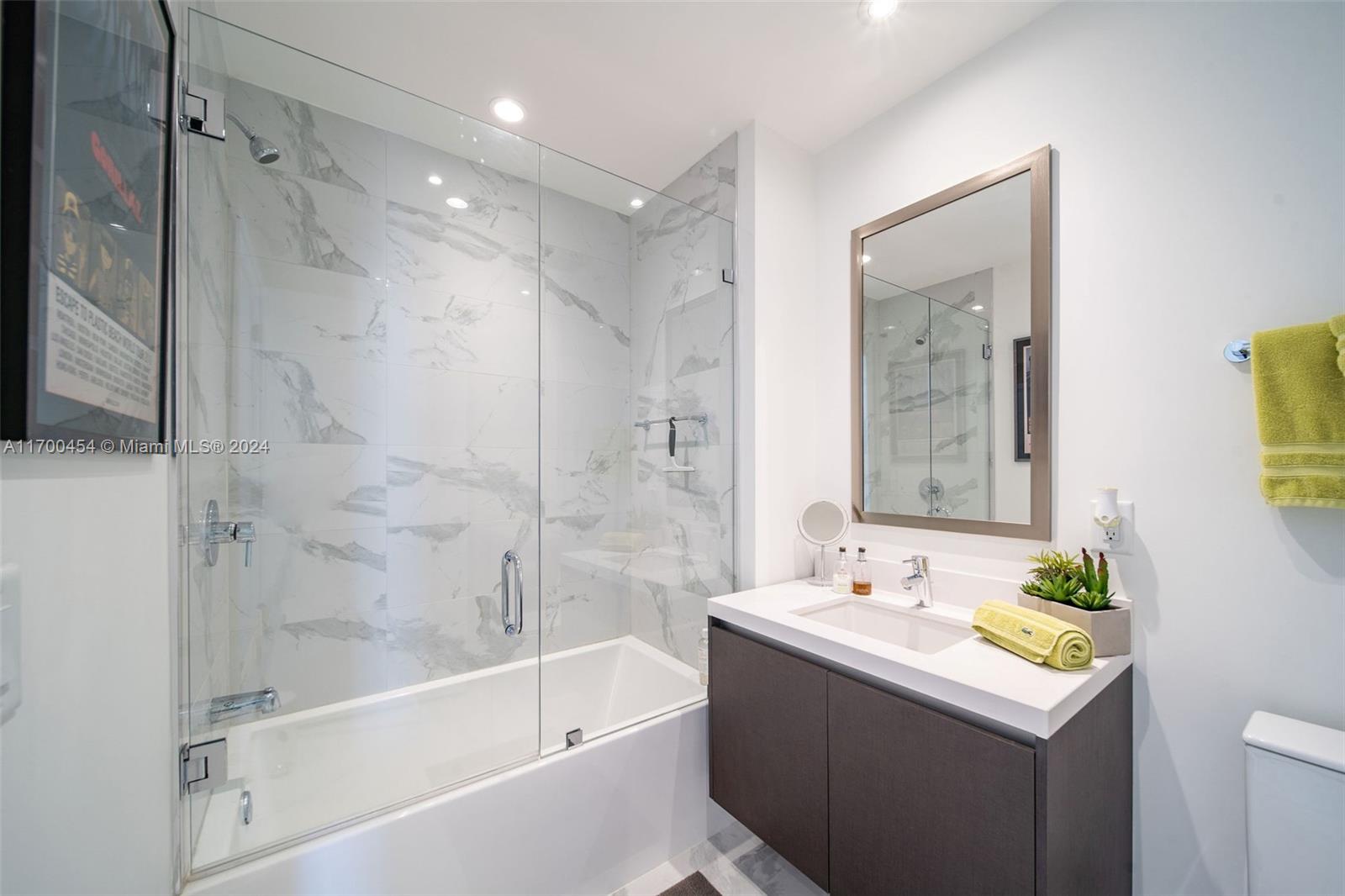 851 NE 1st Ave #4211, Miami FL 33132
