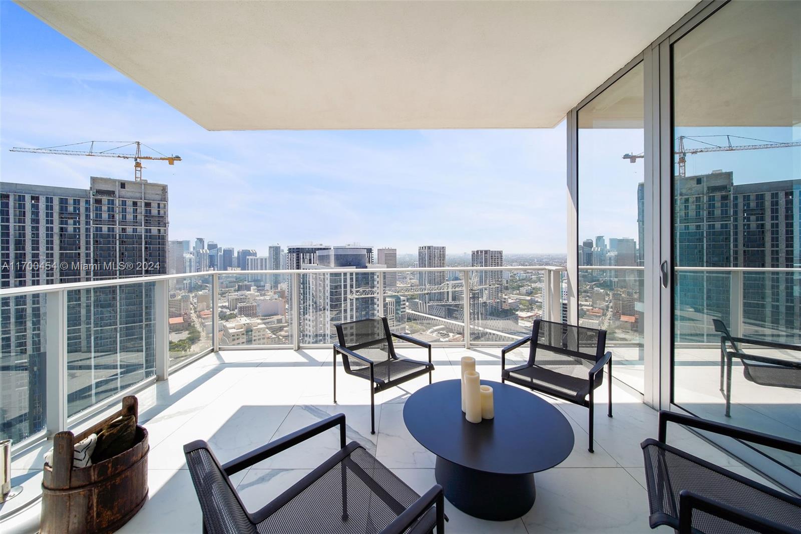851 NE 1st Ave #4211, Miami FL 33132