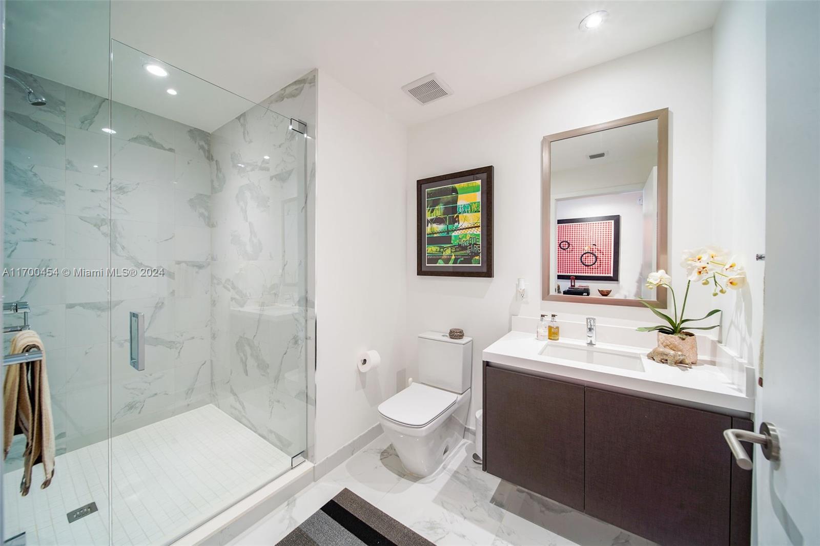851 NE 1st Ave #4211, Miami FL 33132
