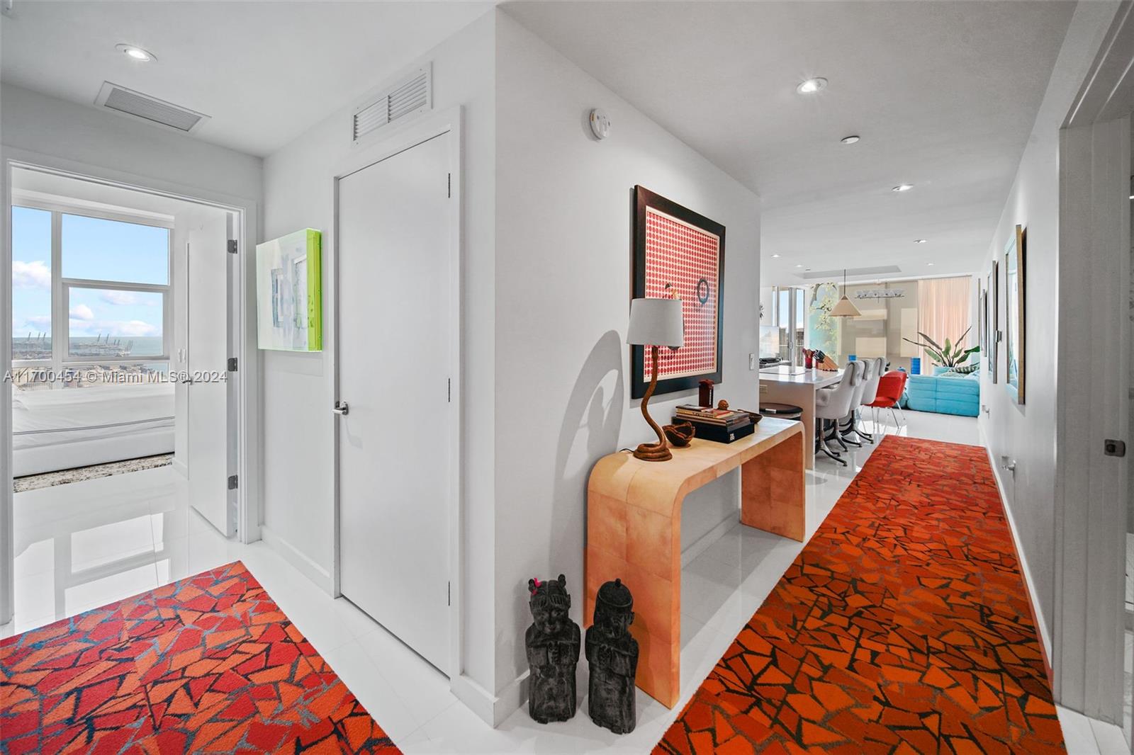 851 NE 1st Ave #4211, Miami FL 33132