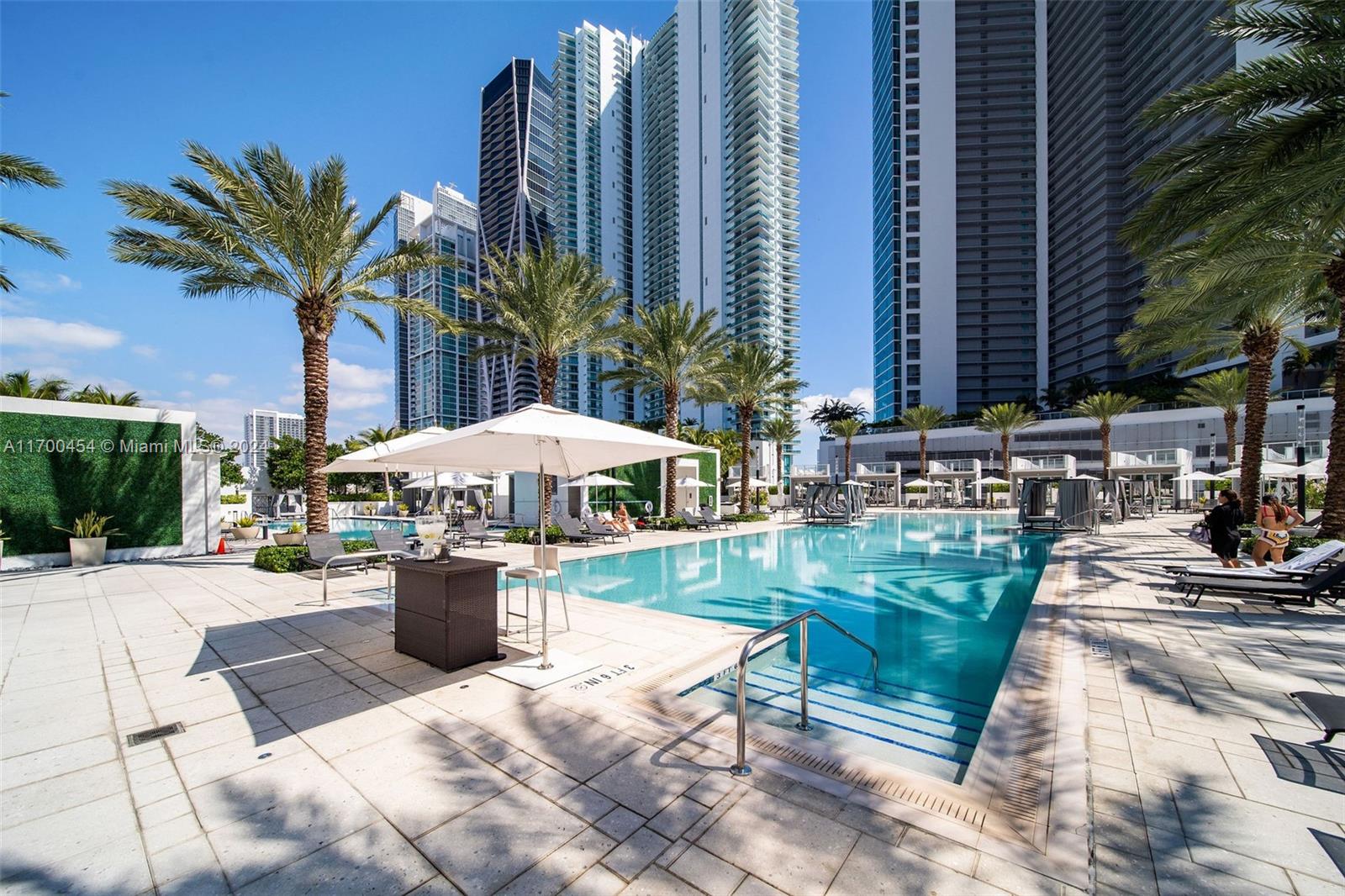 851 NE 1st Ave #4211, Miami FL 33132