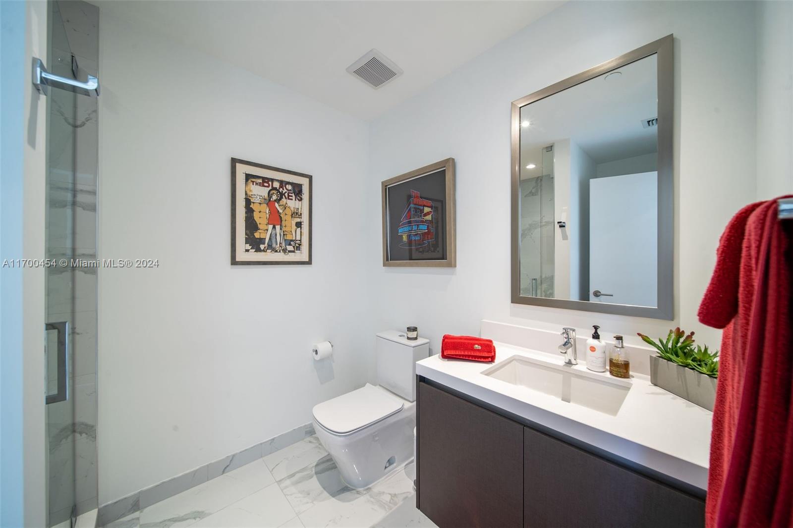 851 NE 1st Ave #4211, Miami FL 33132