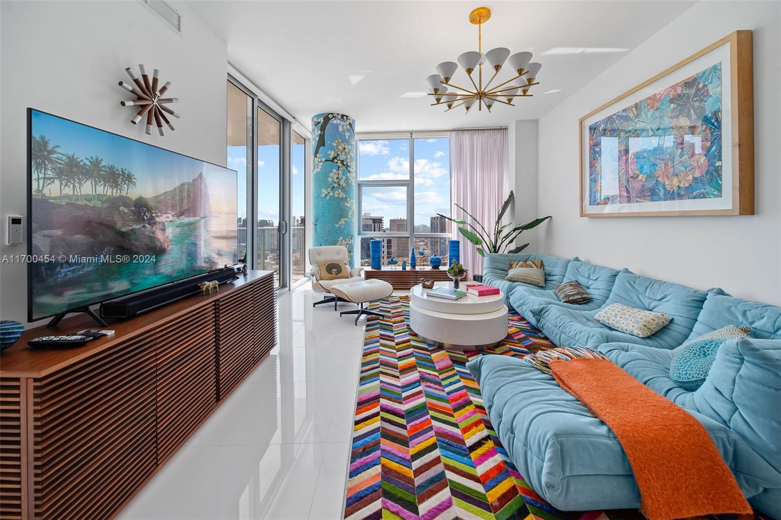 851 NE 1st Ave #4211, Miami FL 33132