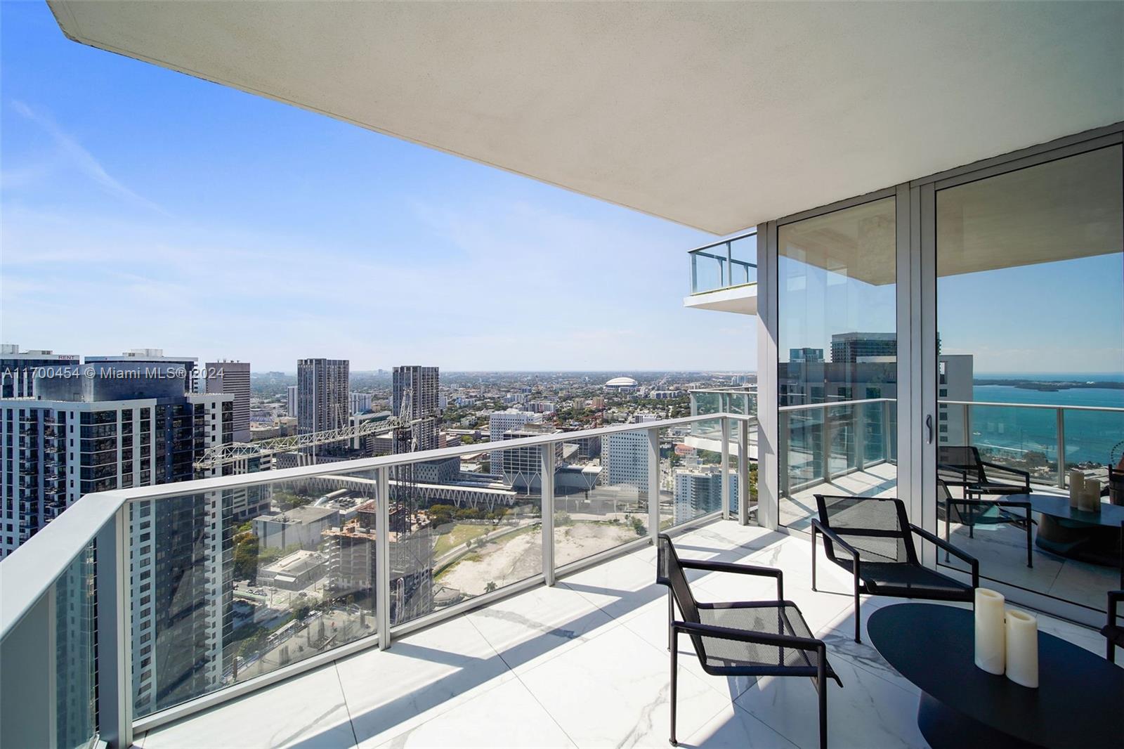 851 NE 1st Ave #4211, Miami FL 33132