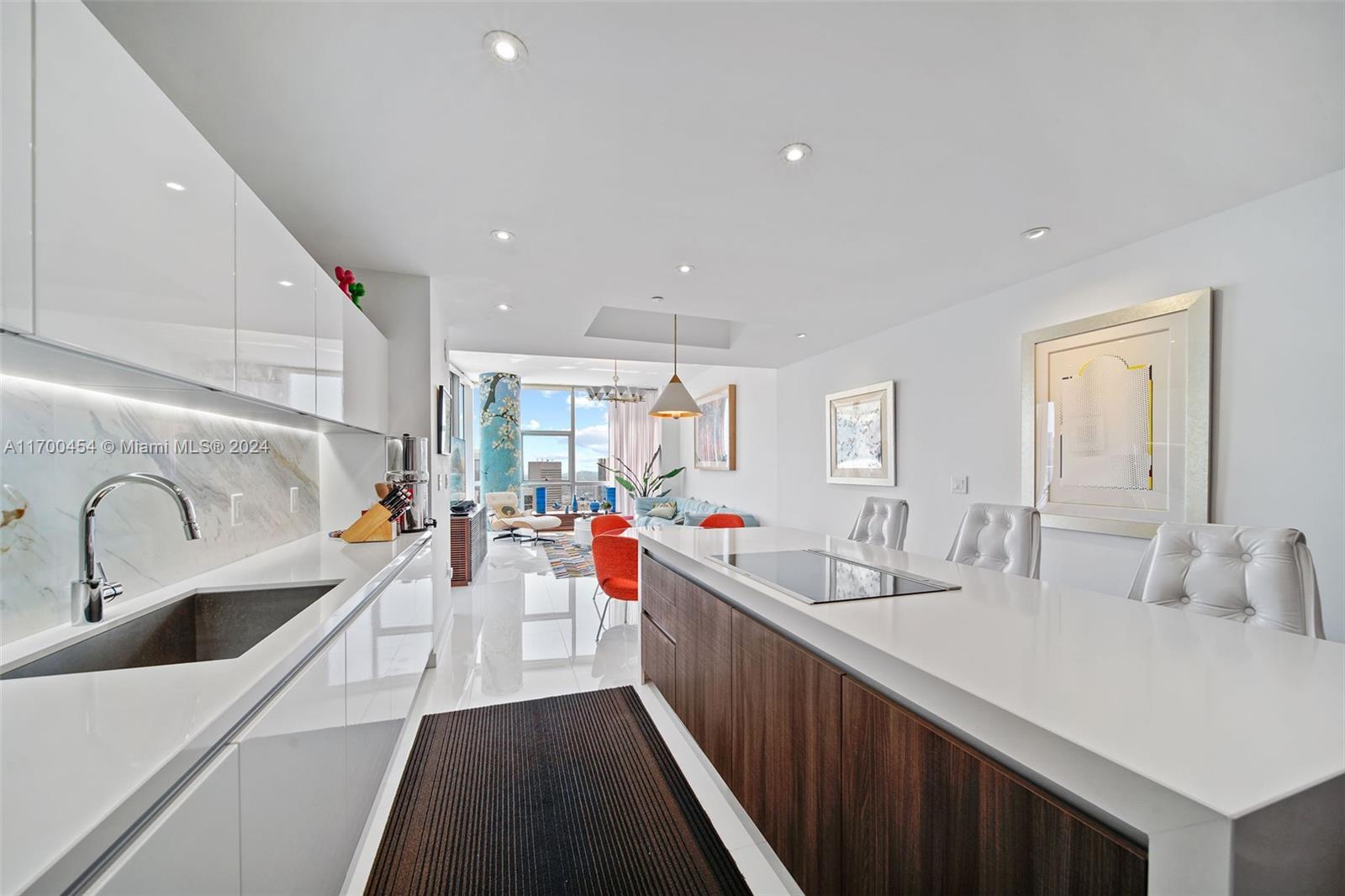 851 NE 1st Ave #4211, Miami FL 33132