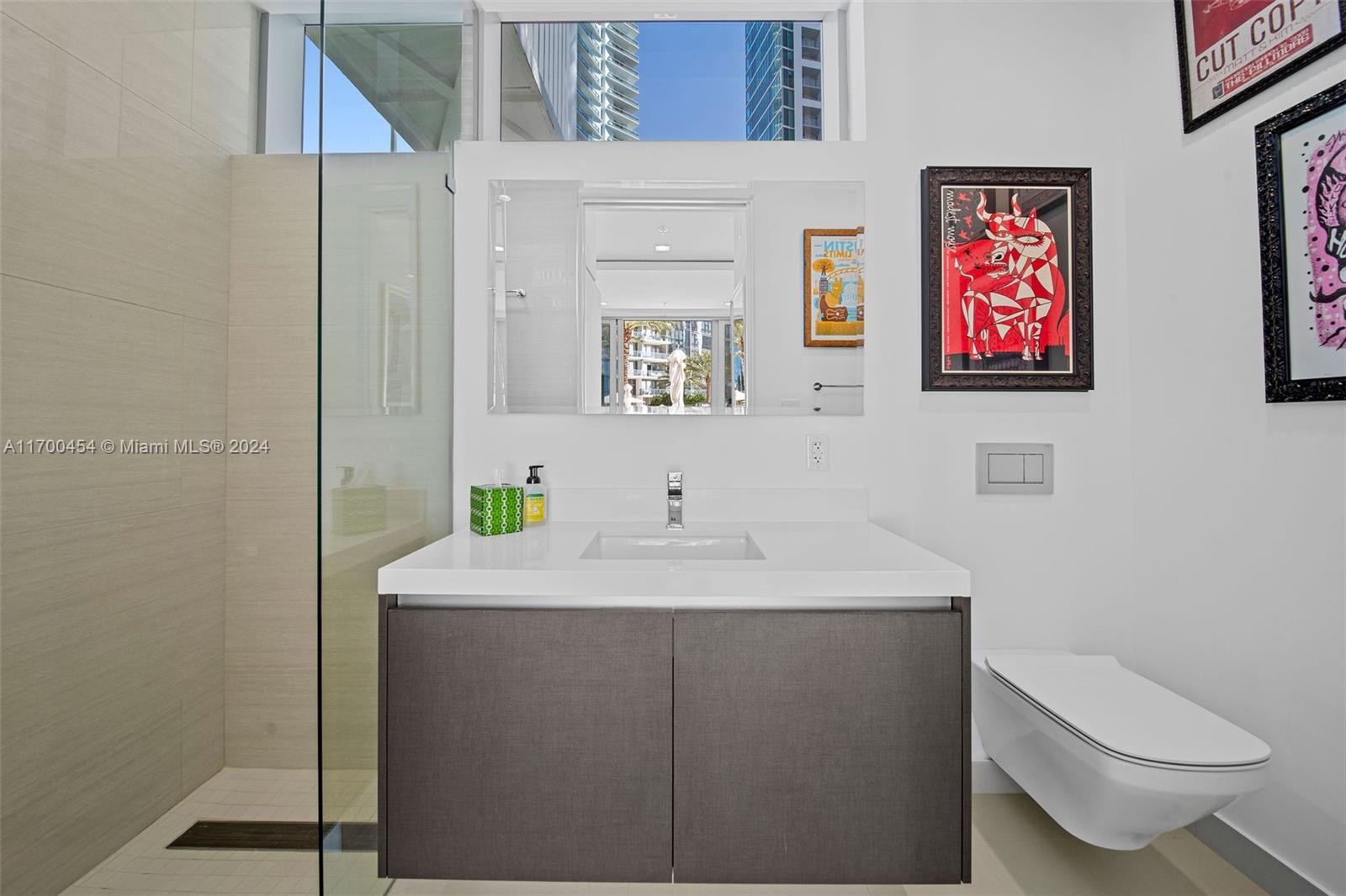 851 NE 1st Ave #4211, Miami FL 33132