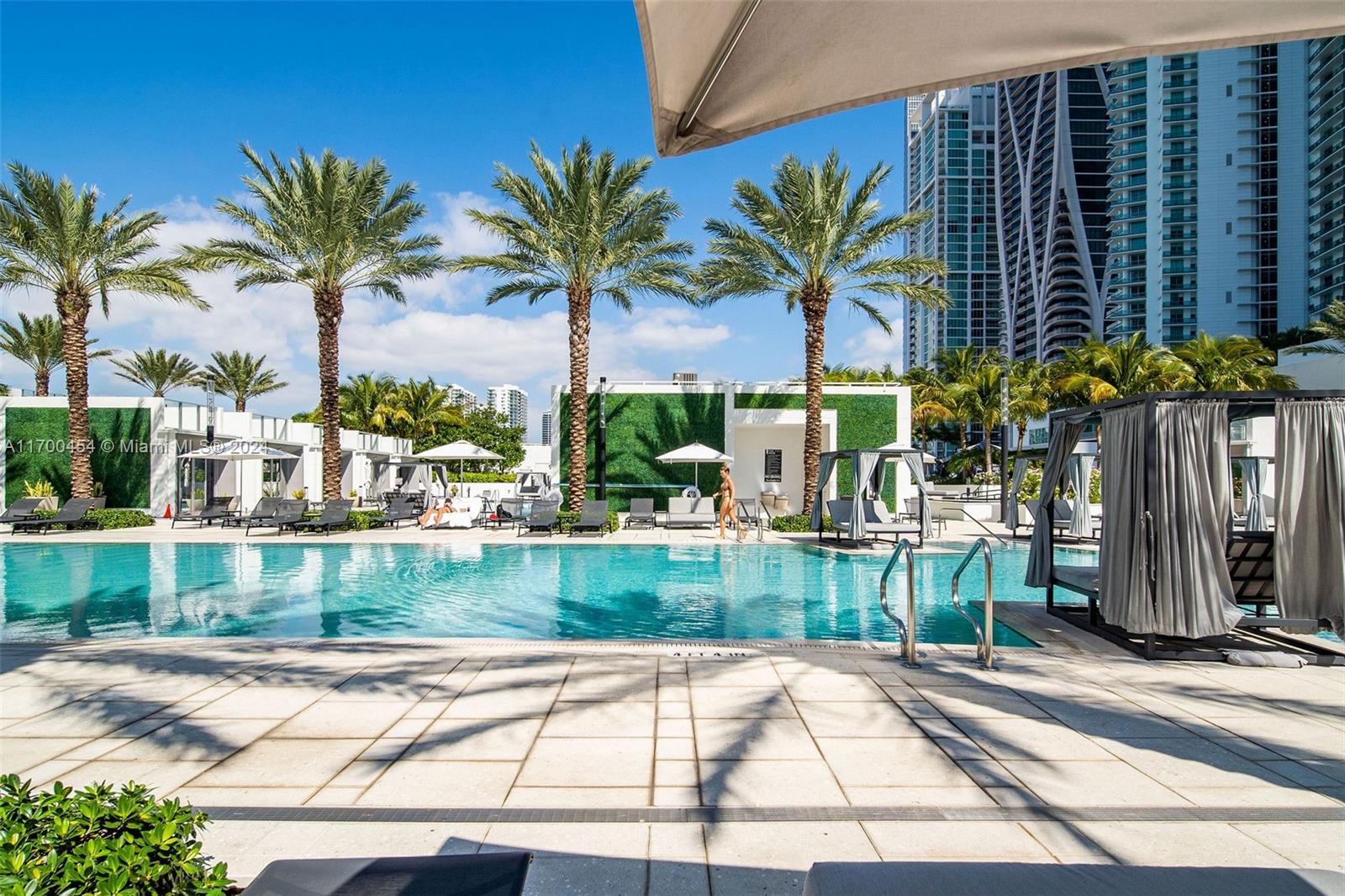 851 NE 1st Ave #4211, Miami FL 33132