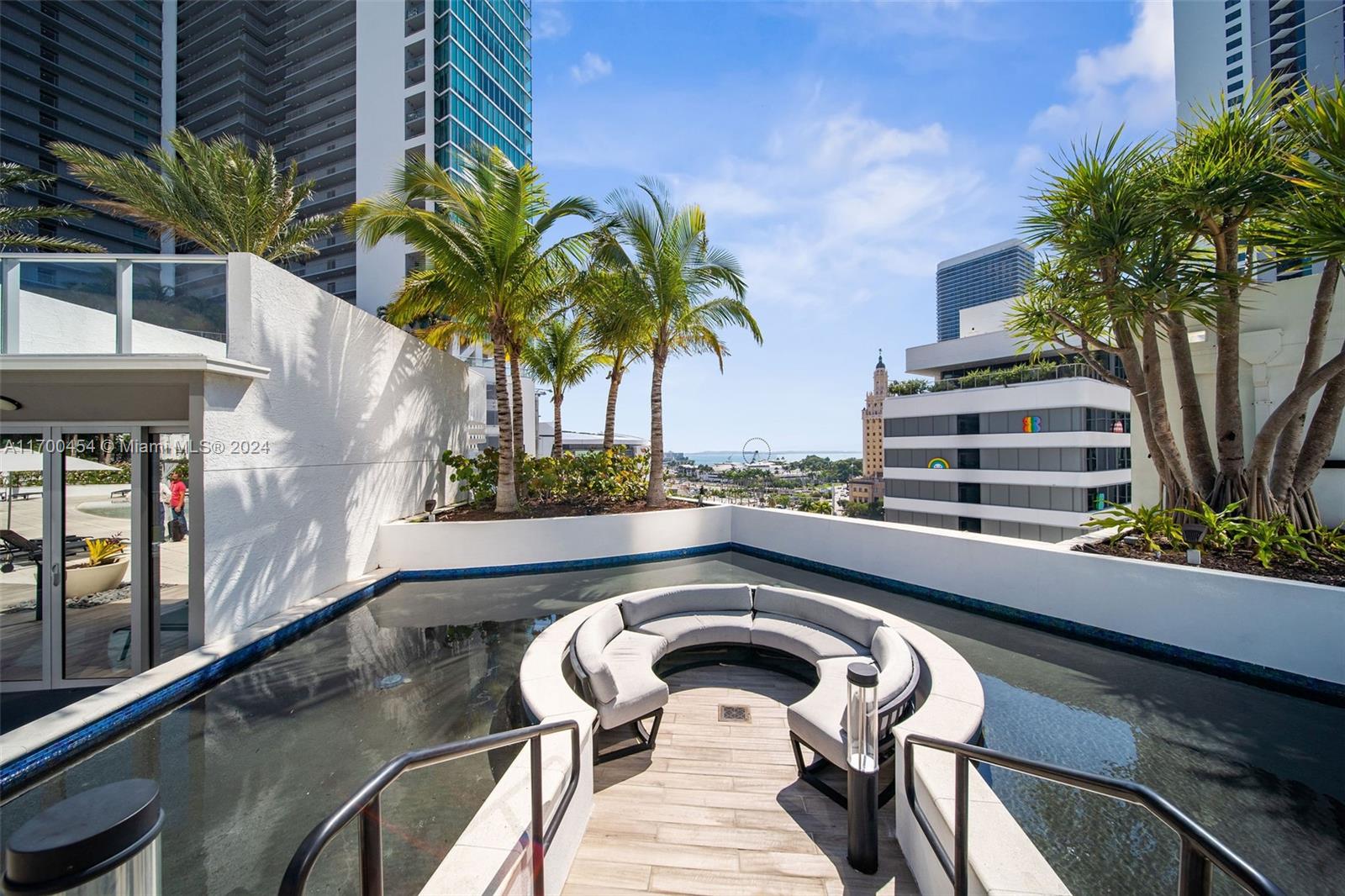 851 NE 1st Ave #4211, Miami FL 33132