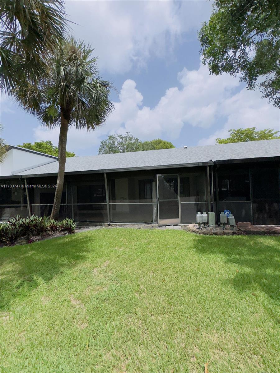 Residential, Weston, Florida image 22