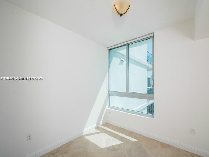 350 S Miami Ave #3904, Miami FL 33130