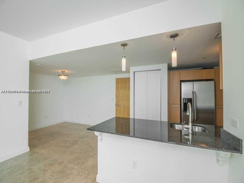 350 S Miami Ave #3904, Miami FL 33130