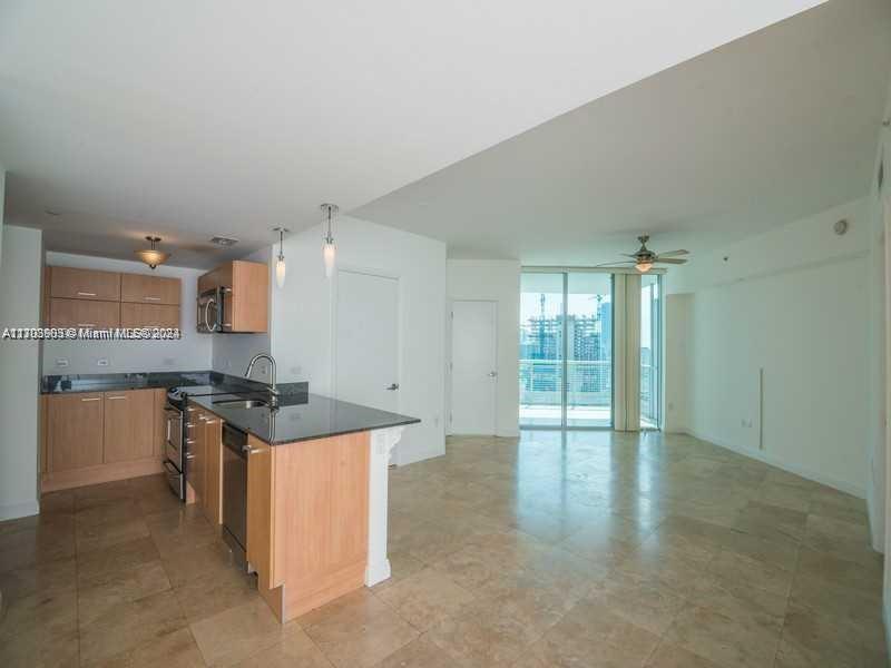 350 S Miami Ave #3904, Miami FL 33130
