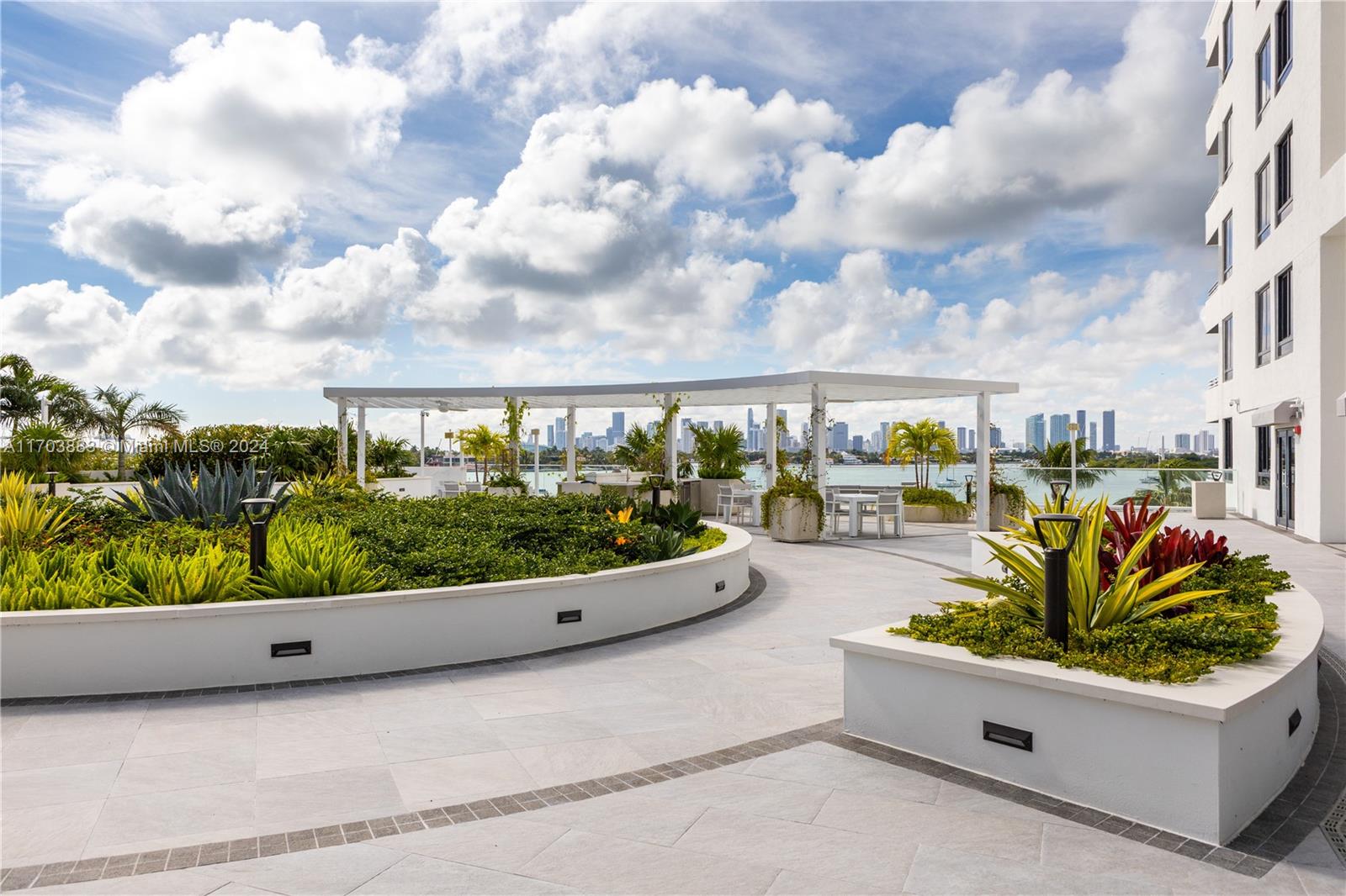 1330 West Ave #1514, Miami Beach FL 33139