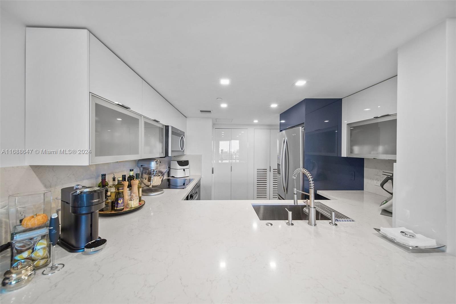 2101 Brickell Ave #712, Miami FL 33129