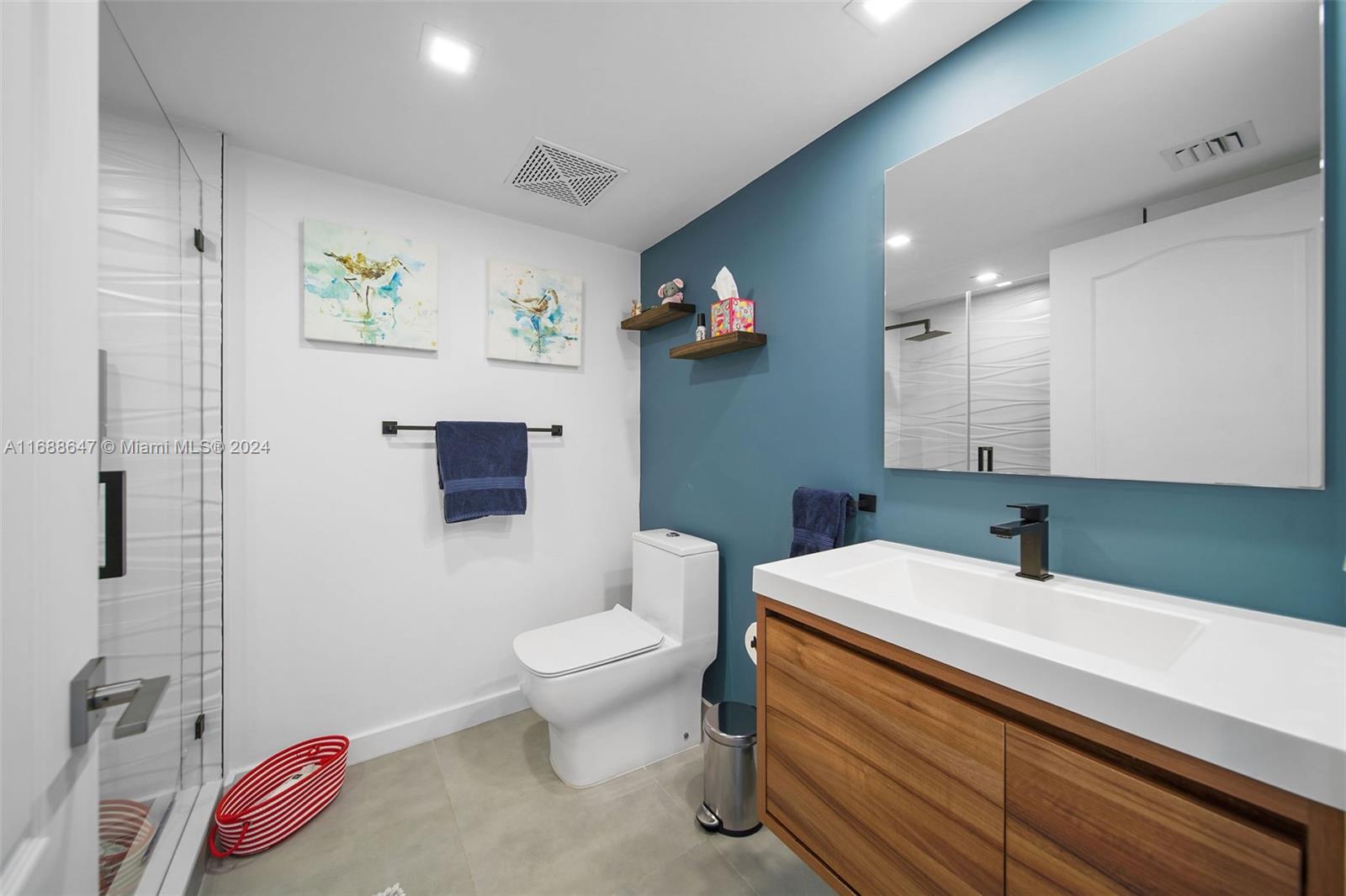 2101 Brickell Ave #712, Miami FL 33129