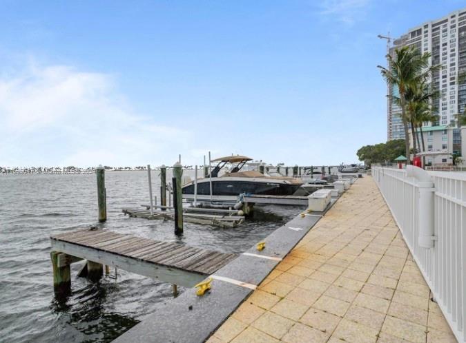 2101 Brickell Ave #712, Miami FL 33129