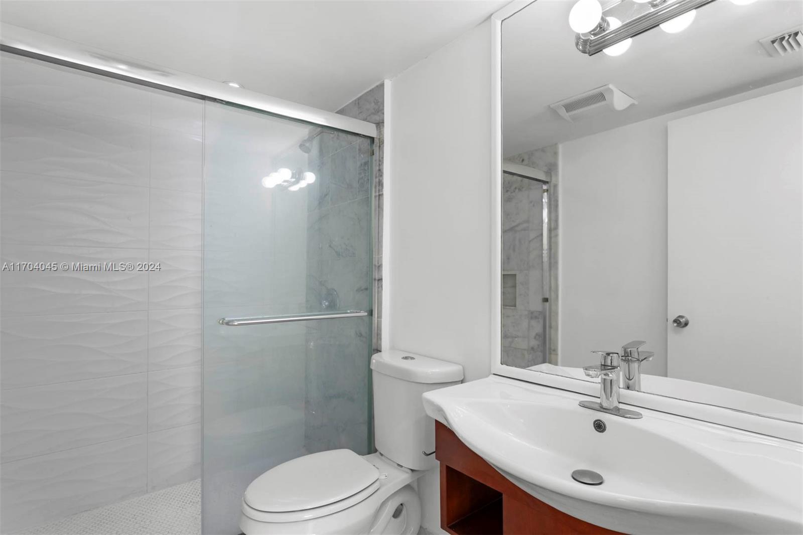 770 Claughton Island Dr #1508, Miami FL 33131