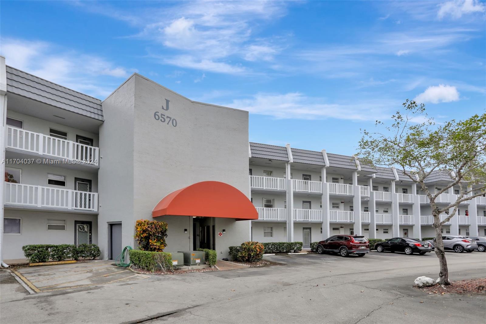 6570 Royal Palm Blvd #206J, Margate, Florida image 1