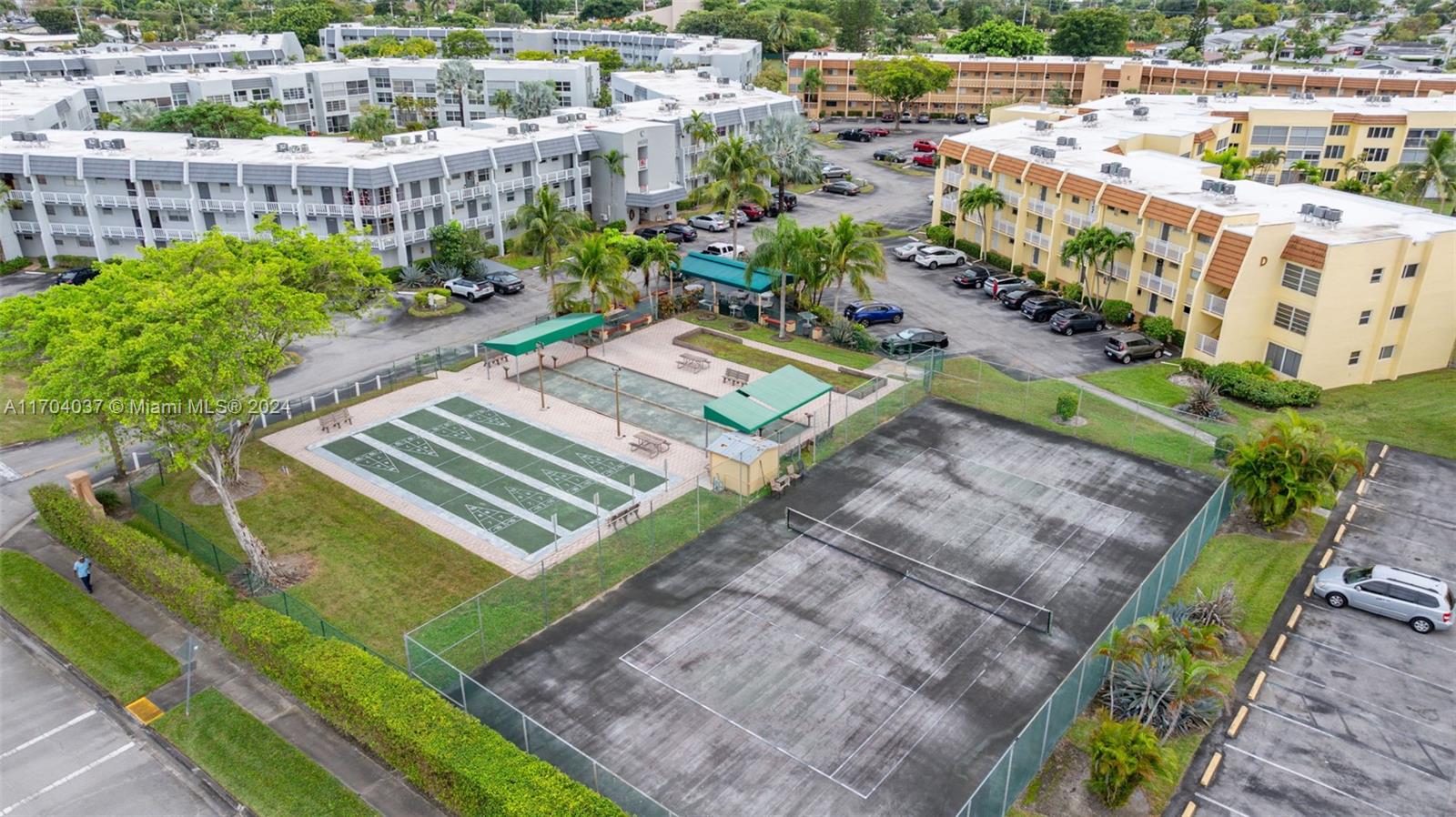 6570 Royal Palm Blvd #206J, Margate, Florida image 30