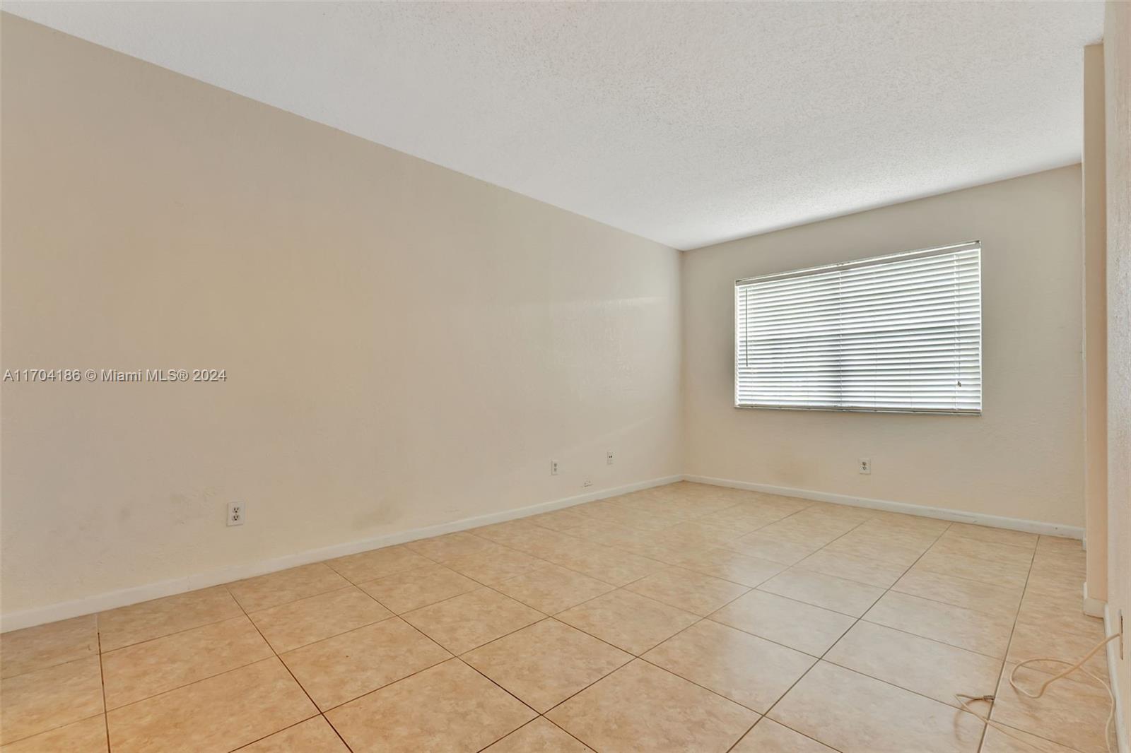 4145 NW 90th Ave #103, Coral Springs, Florida image 19