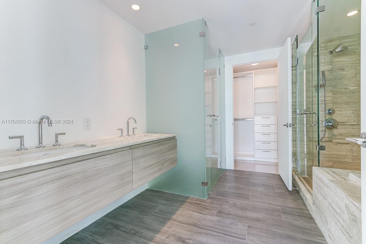 2900 NE 7th Ave #801, Miami FL 33137