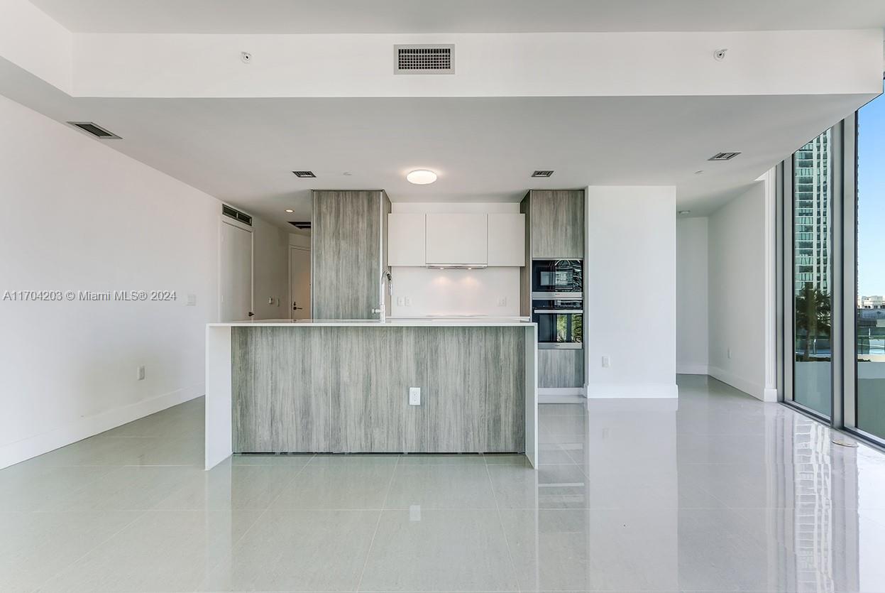2900 NE 7th Ave #801, Miami FL 33137
