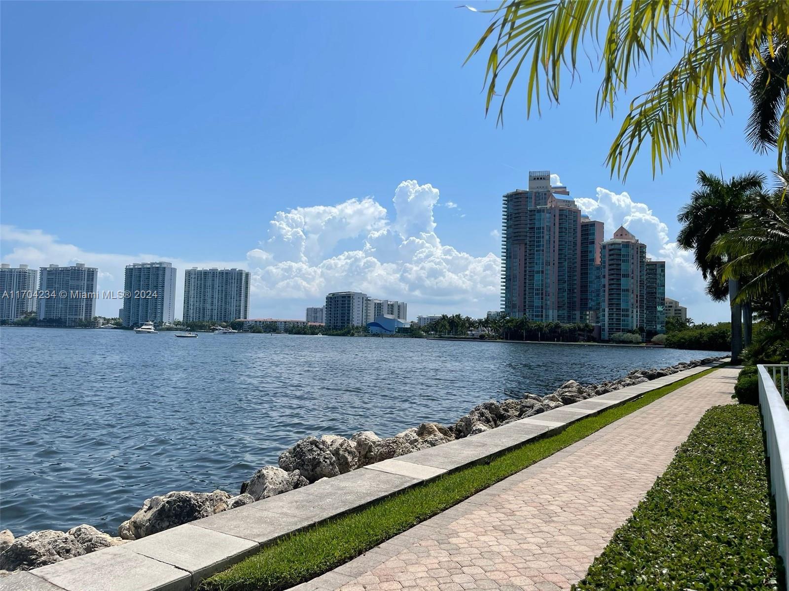 3600 Mystic Pointe Dr #1910, Aventura, Florida image 25