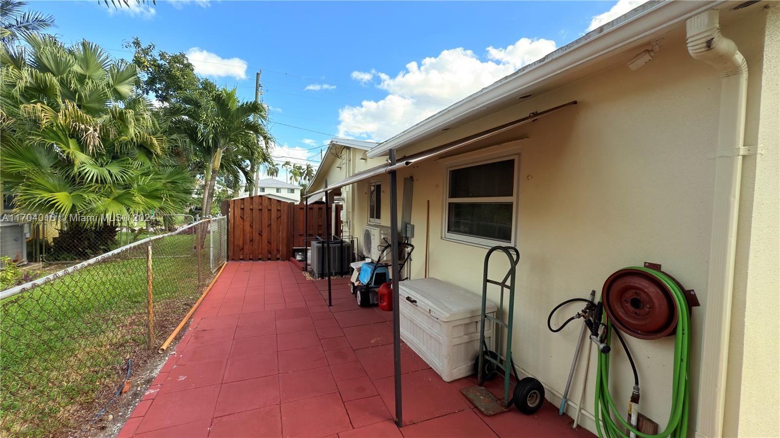 4421 SW 33rd Ave, Dania Beach, Florida image 3